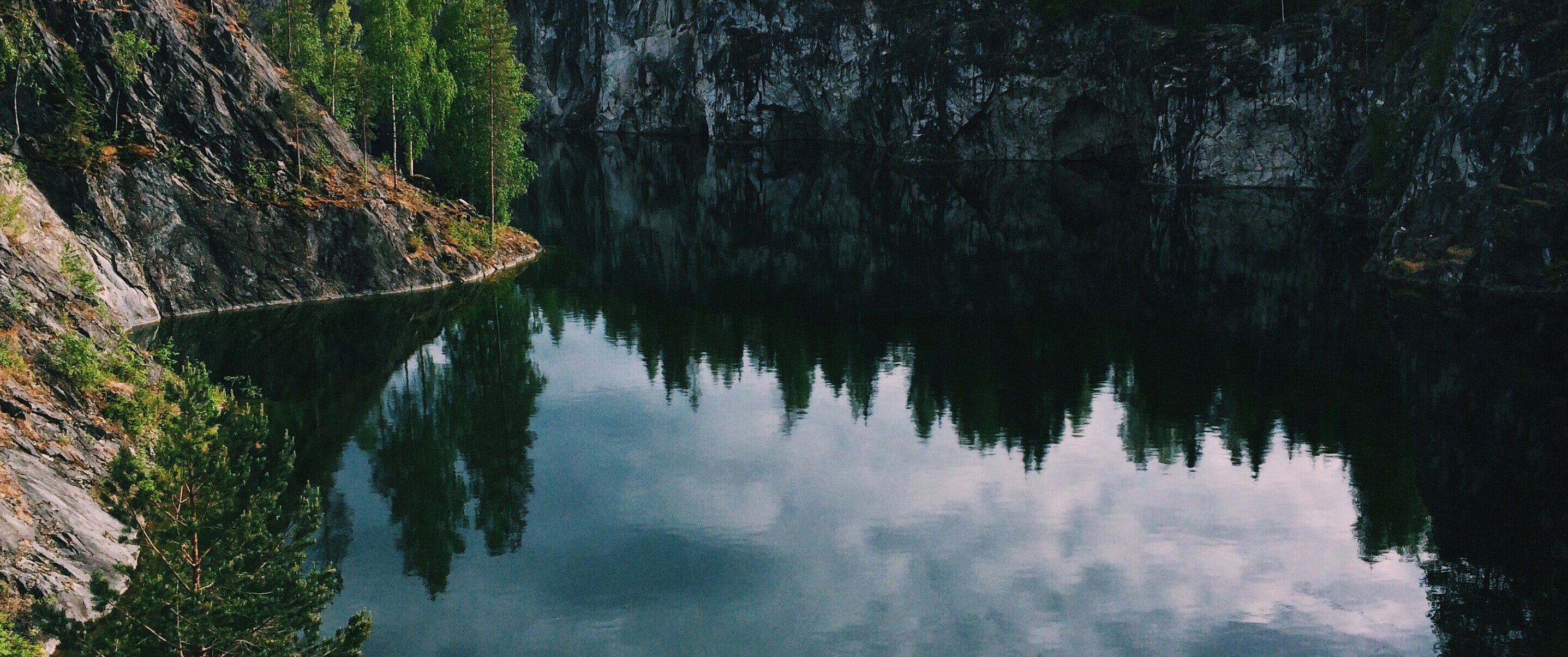 lake-in-the-mountains-2312023-11-27-05-34-17-utc.jpg